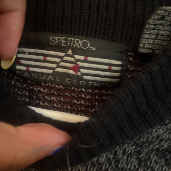 Geometric sweater - Picture 4 of 4